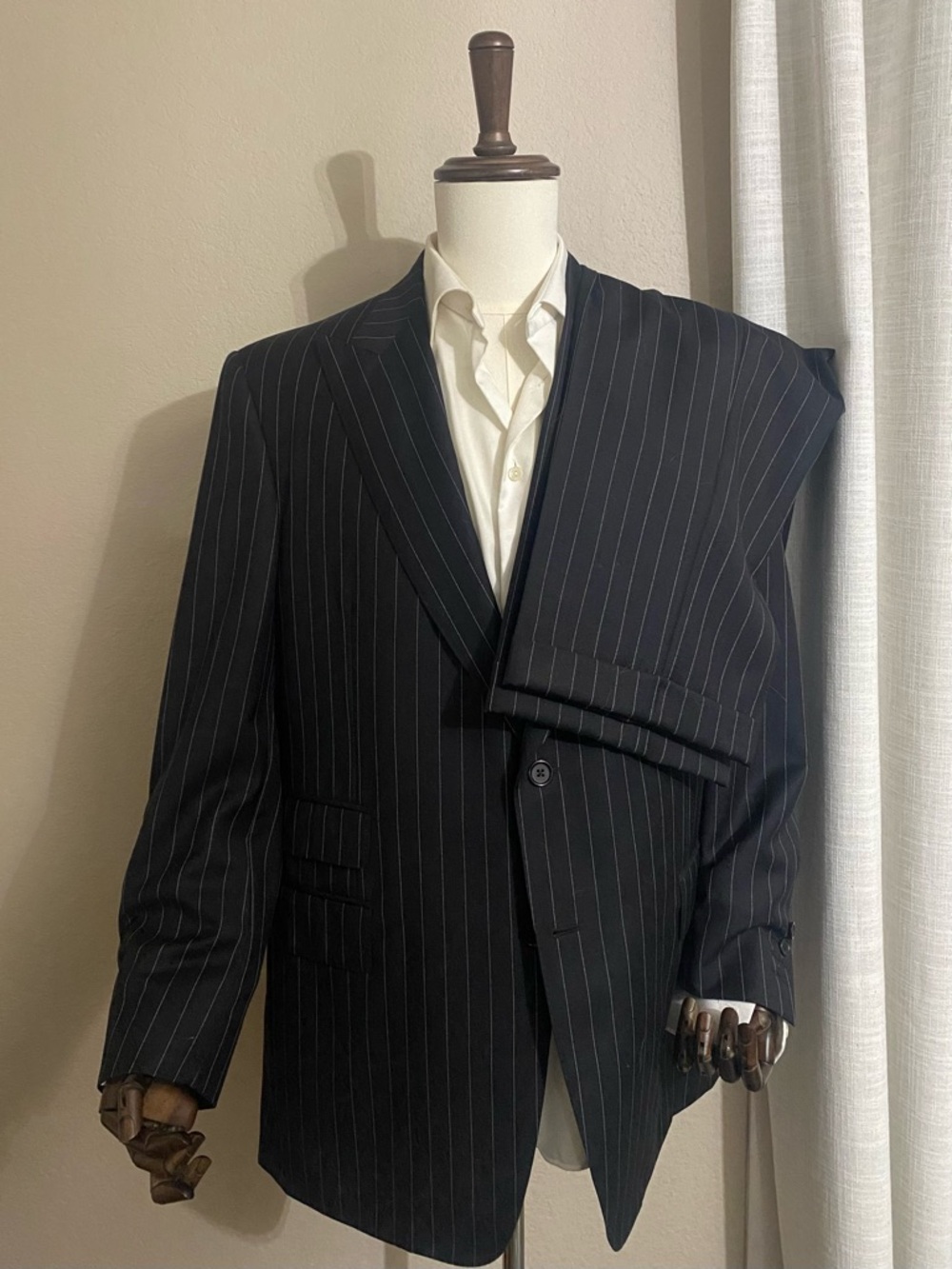 Samuelsohn Black Pinstripe Men’s Suit